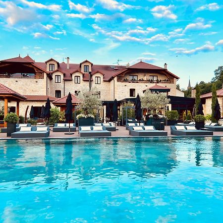 Domaine De La Klauss & Spa, Restaurant Gastronomique Le K Montenach Εξωτερικό φωτογραφία